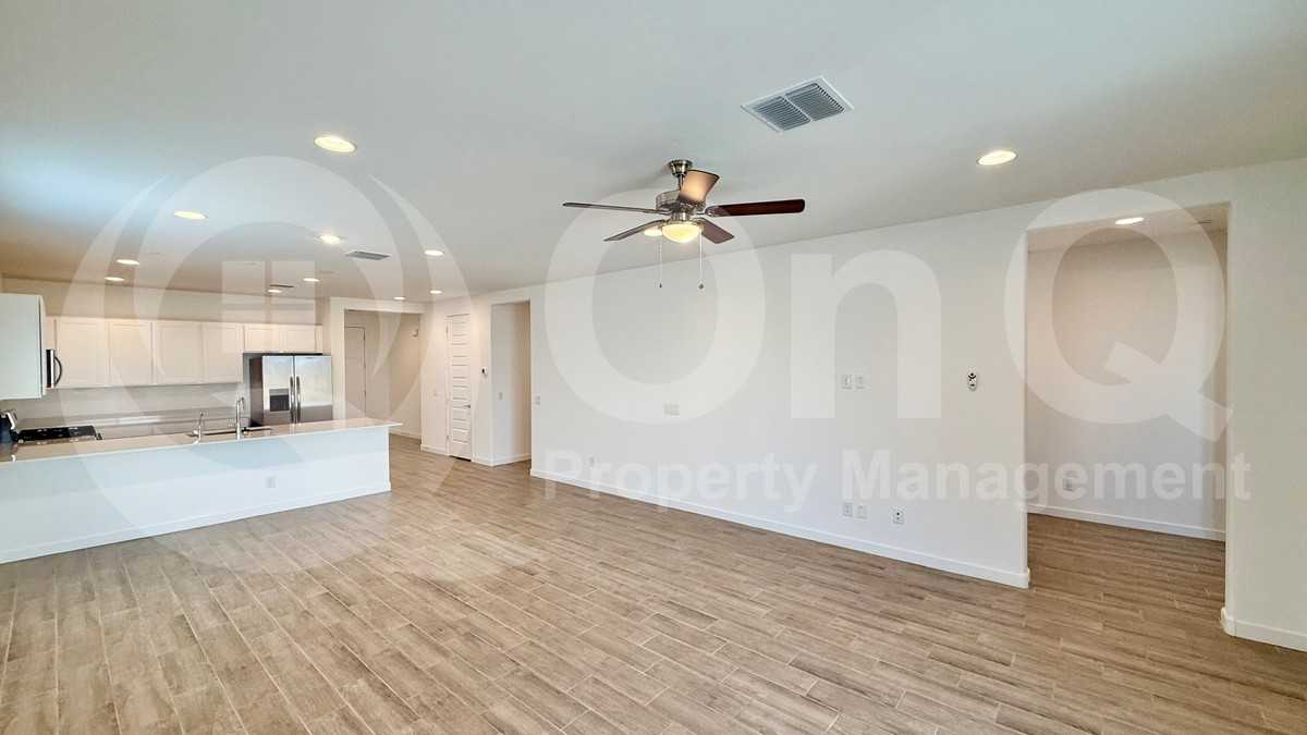 23078 E Saddle Way - Photo 7 of 26