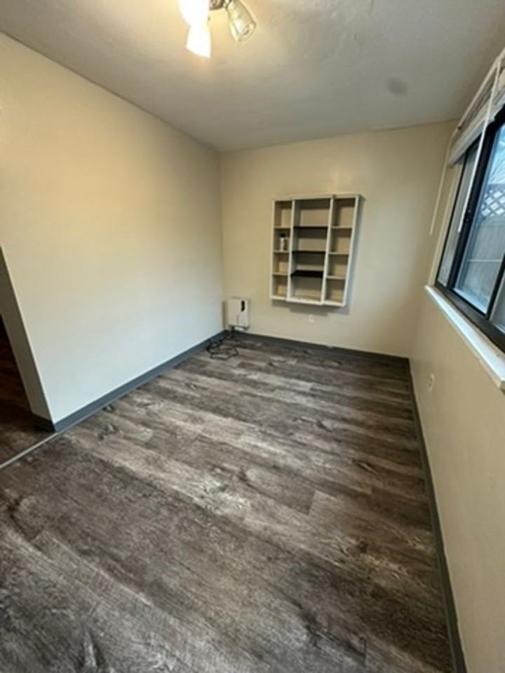 700 Ivy St #5 - Photo 2 of 12