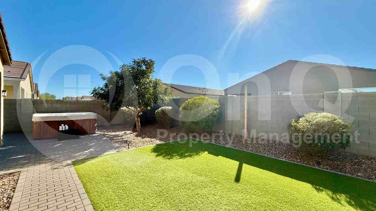 7003 E Ptarmigan Ct - Photo 3 of 26