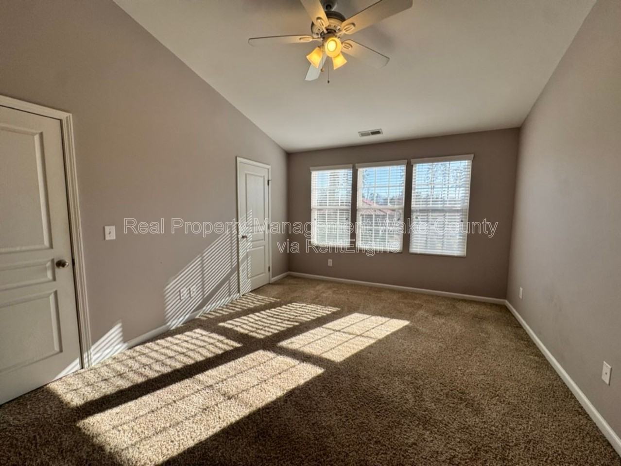 826 Cupola Dr - Photo 6 of 29