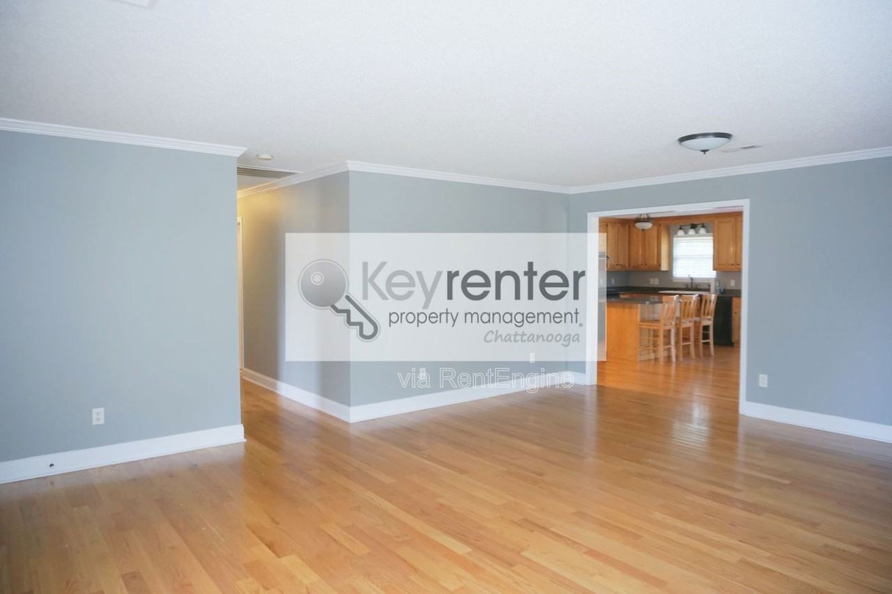 510 Cloudview Ln - Photo 5 of 21