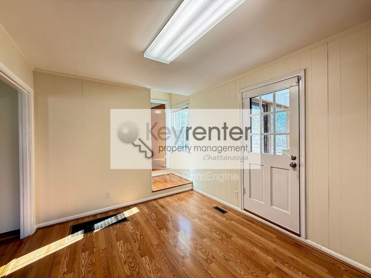 1322 Koblan Dr - Photo 6 of 17