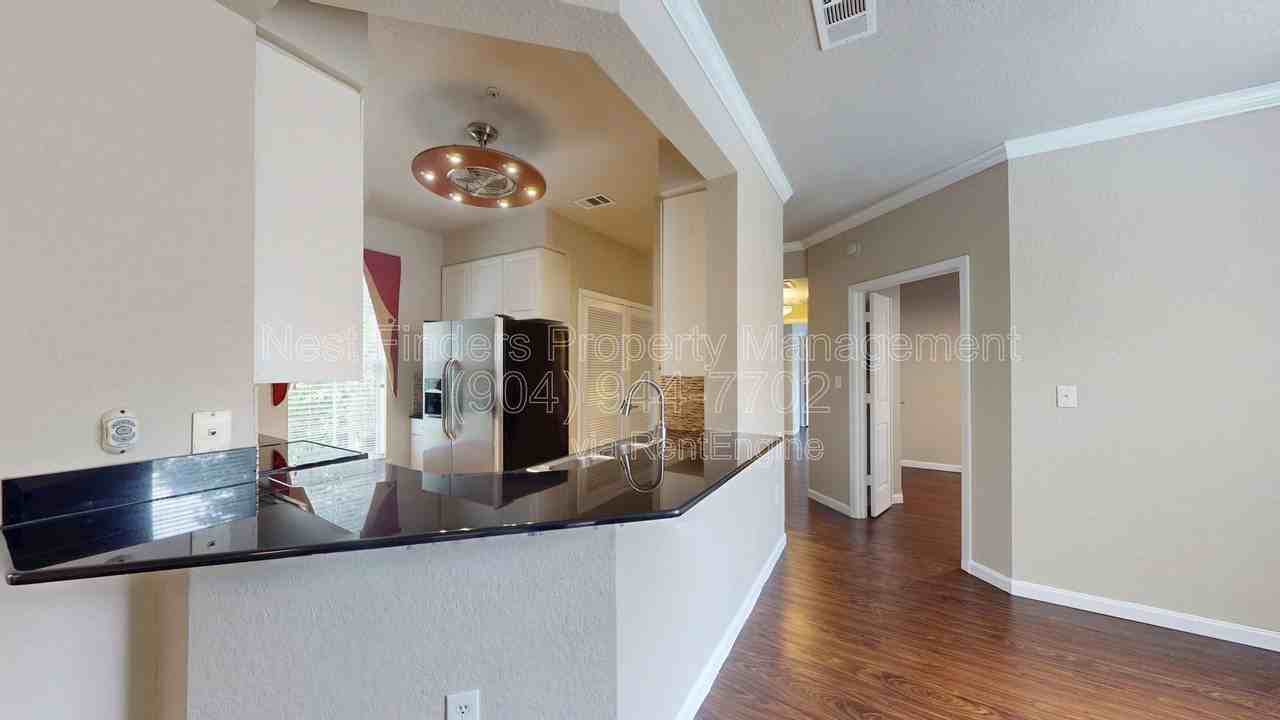 8539 Gate Pkwy W #1322 - Photo 6 of 20