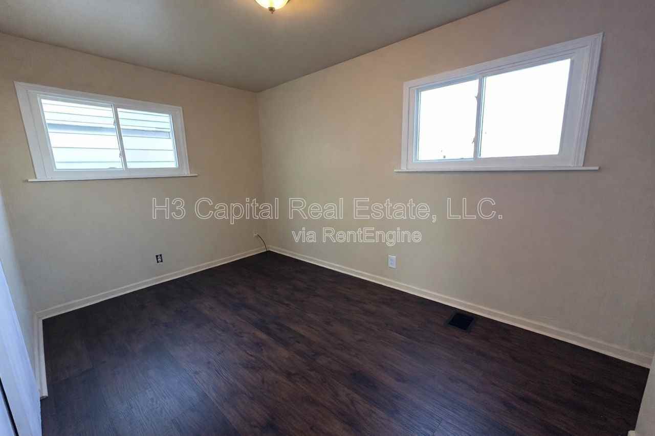 133 Charlene St - Photo 5 of 7