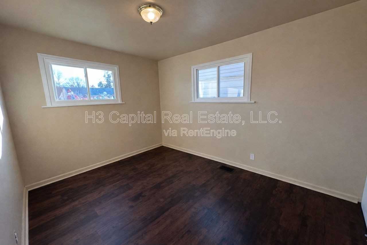 133 Charlene St - Photo 7 of 7