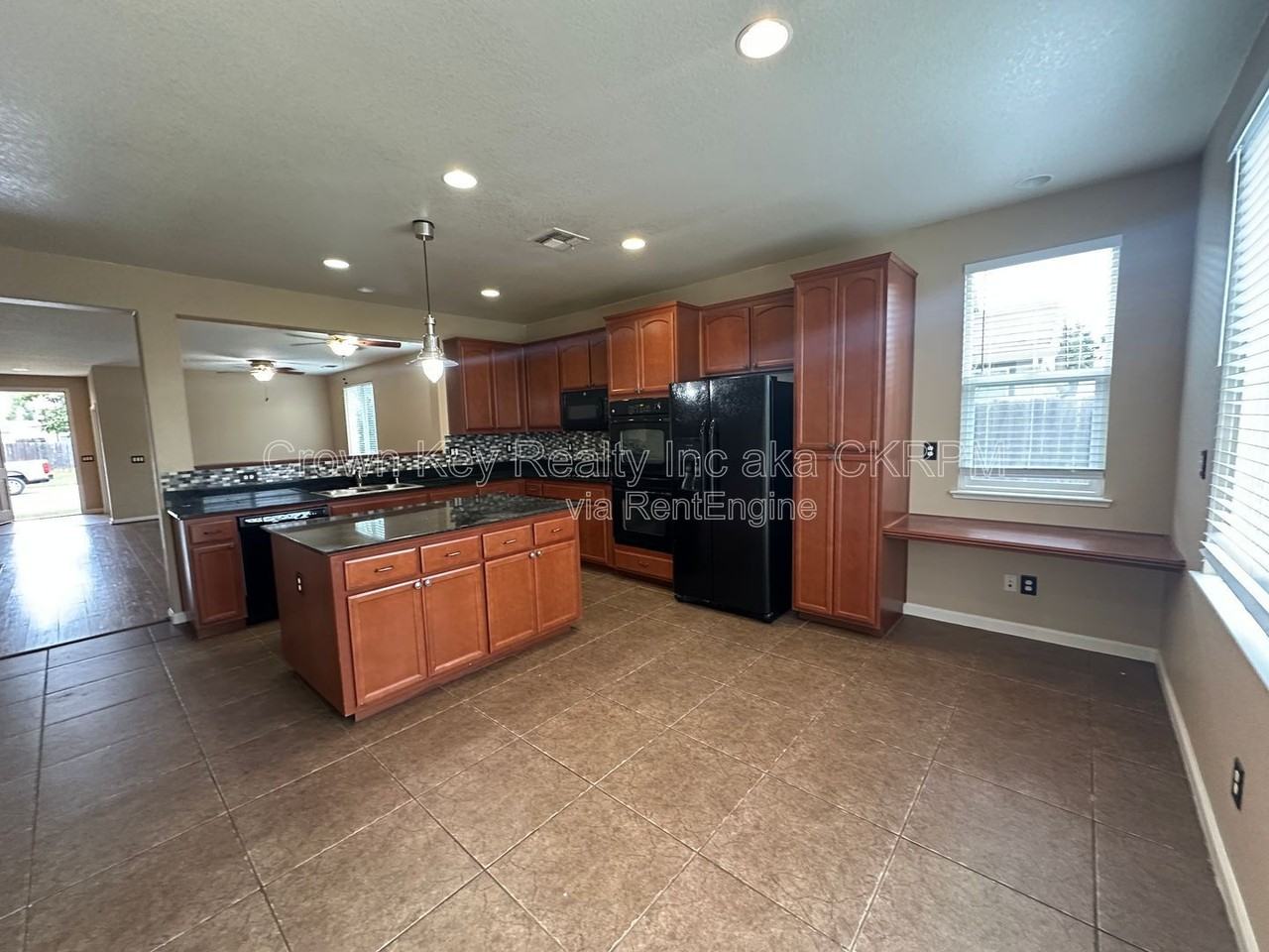 2568 Tapestry St - Photo 7 of 19