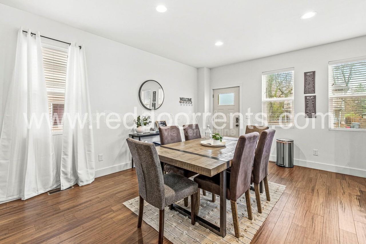 1619 N Tacoma Ave - Photo 7 of 29