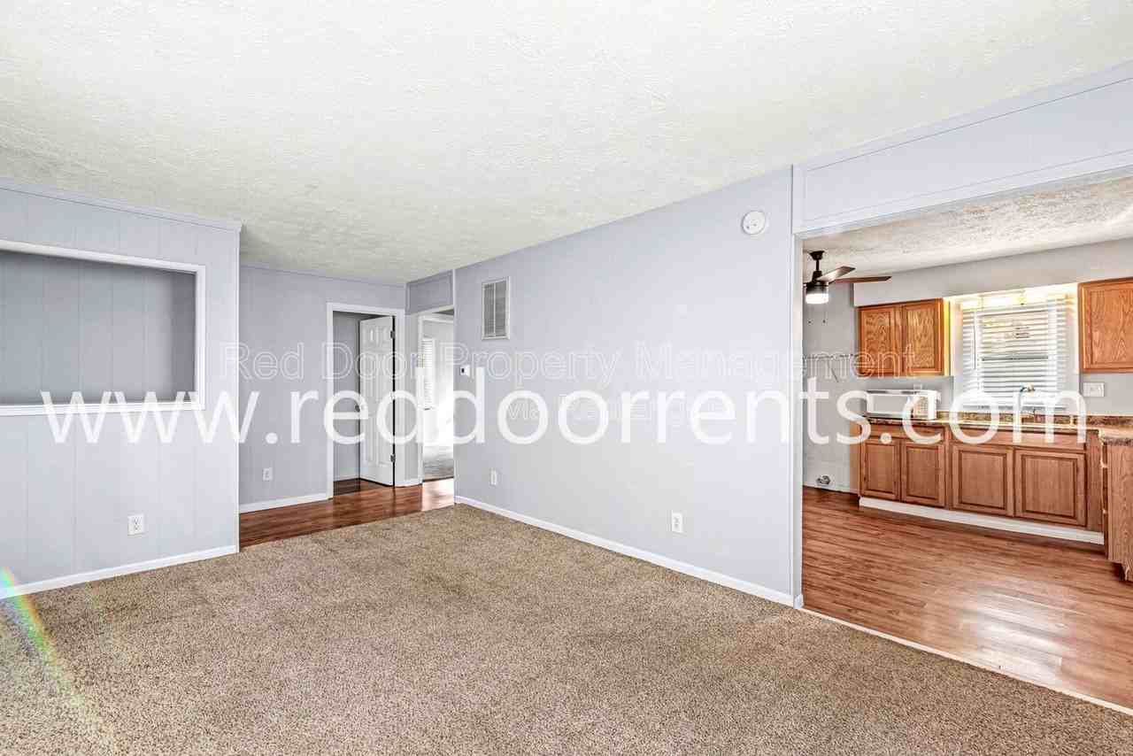 1449 S Leland Ave - Photo 3 of 19