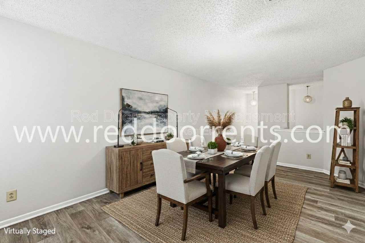 2249 Collins Way - Photo 3 of 40