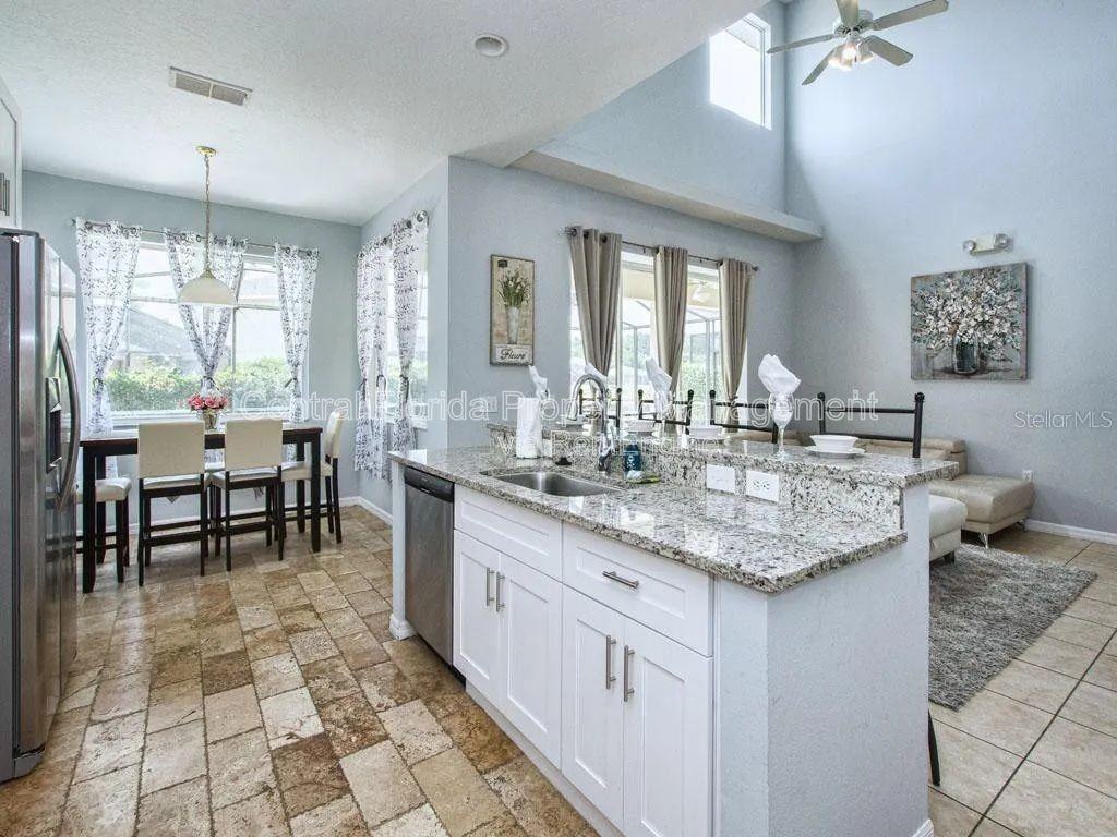 2937 Sunset Vista Blvd - Photo 6 of 35