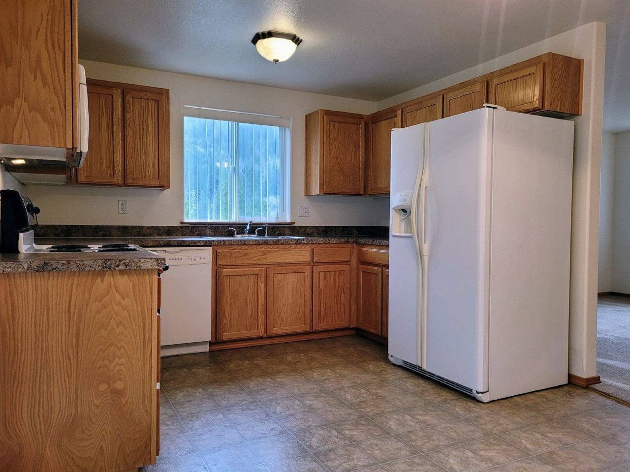 495 Maylea Pl - Photo 6 of 14