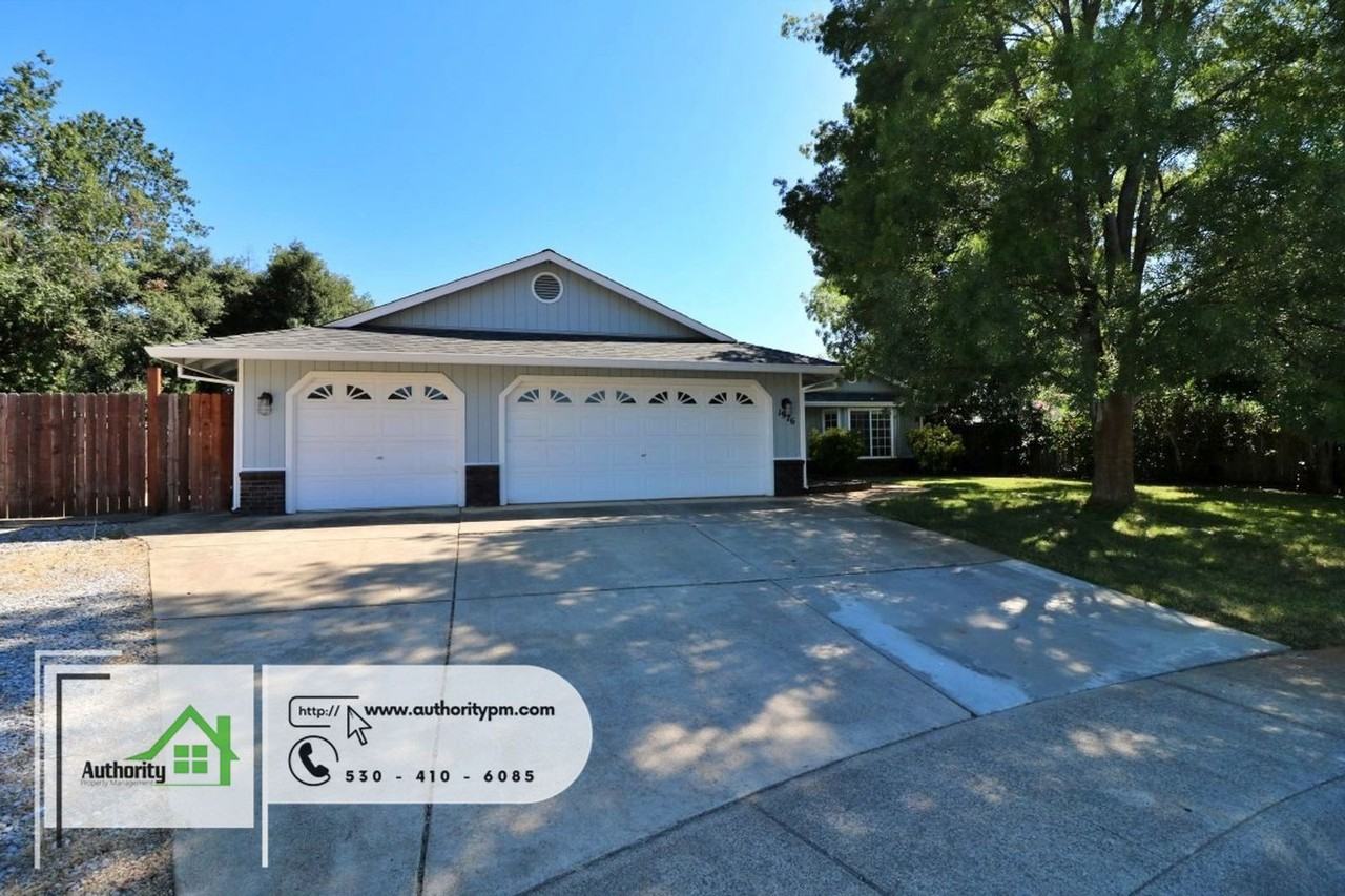 1976 Chiella Ln - Photo 3 of 27