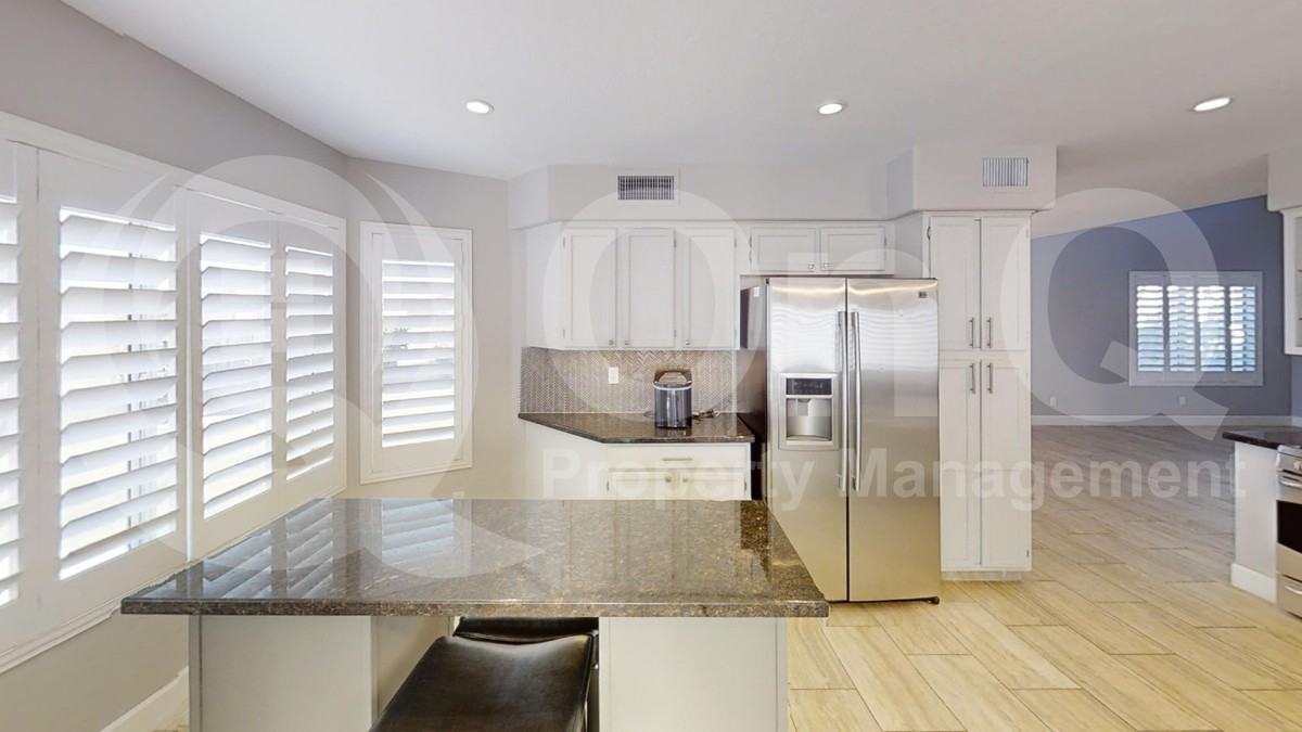 6041 E Sierra Morena St - Photo 3 of 18