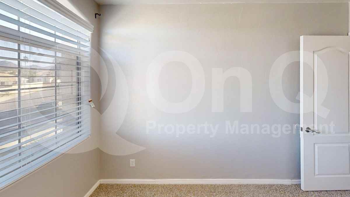 6041 E Sierra Morena St - Photo 6 of 18