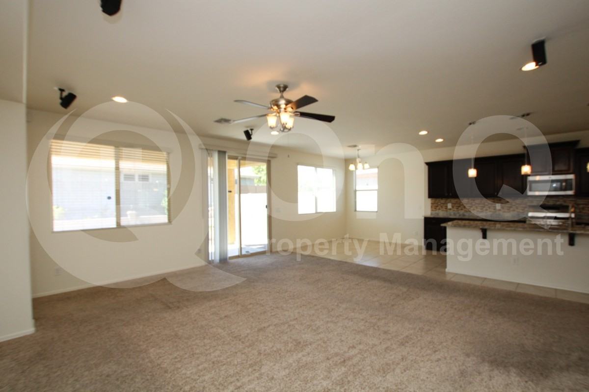 26864 N 99th Dr - Photo 3 of 25