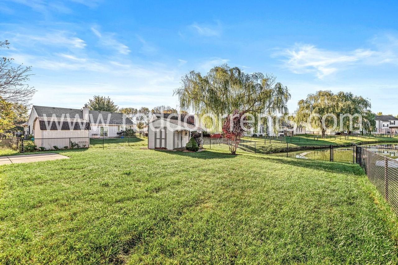 6421 Longhorn Ct - Photo 4 of 23