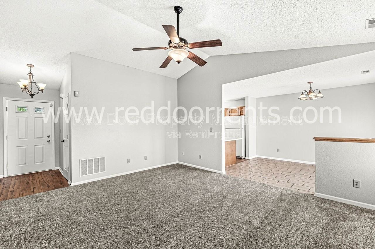 6421 Longhorn Ct - Photo 7 of 23