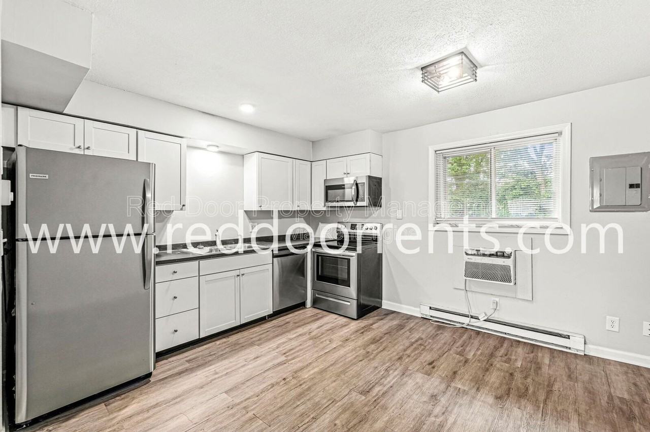 10309 Medallion Dr #214 - Photo 7 of 19