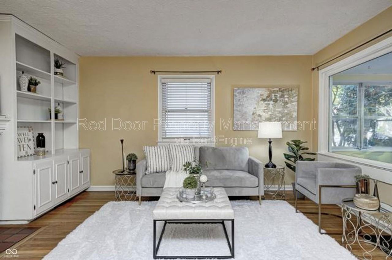 6115 Indianola Ave - Photo 3 of 31