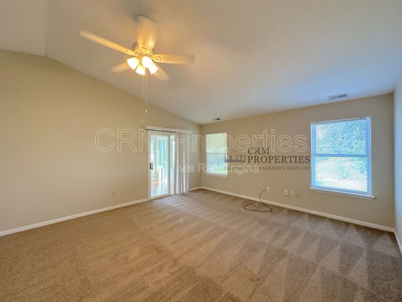 4011 Highland Springs Dr - Photo 4 of 27