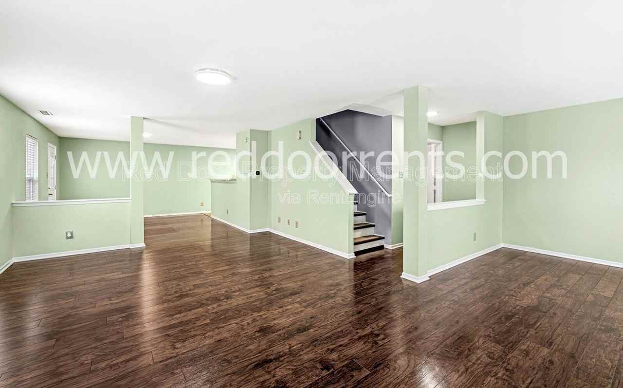 12192 Maize Dr - Photo 6 of 30