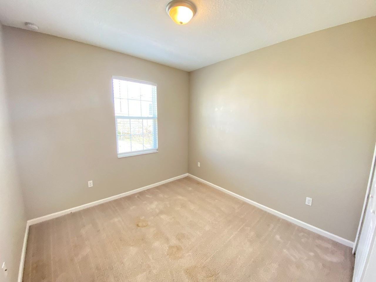 258 Bella Prestwick Blvd - Photo 7 of 40