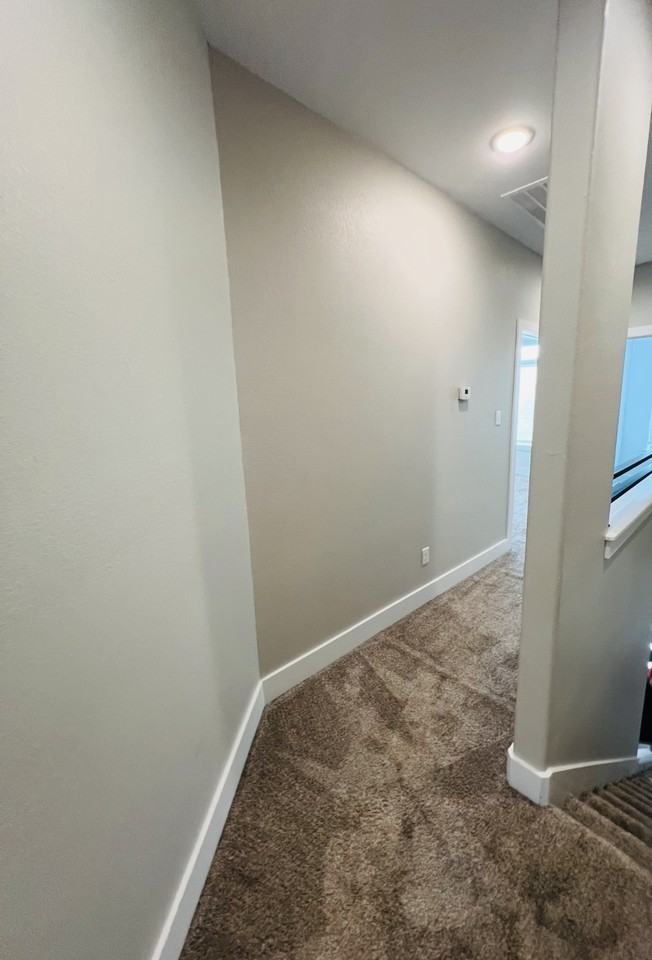 308 Poplar St #1 - Photo 4 of 38