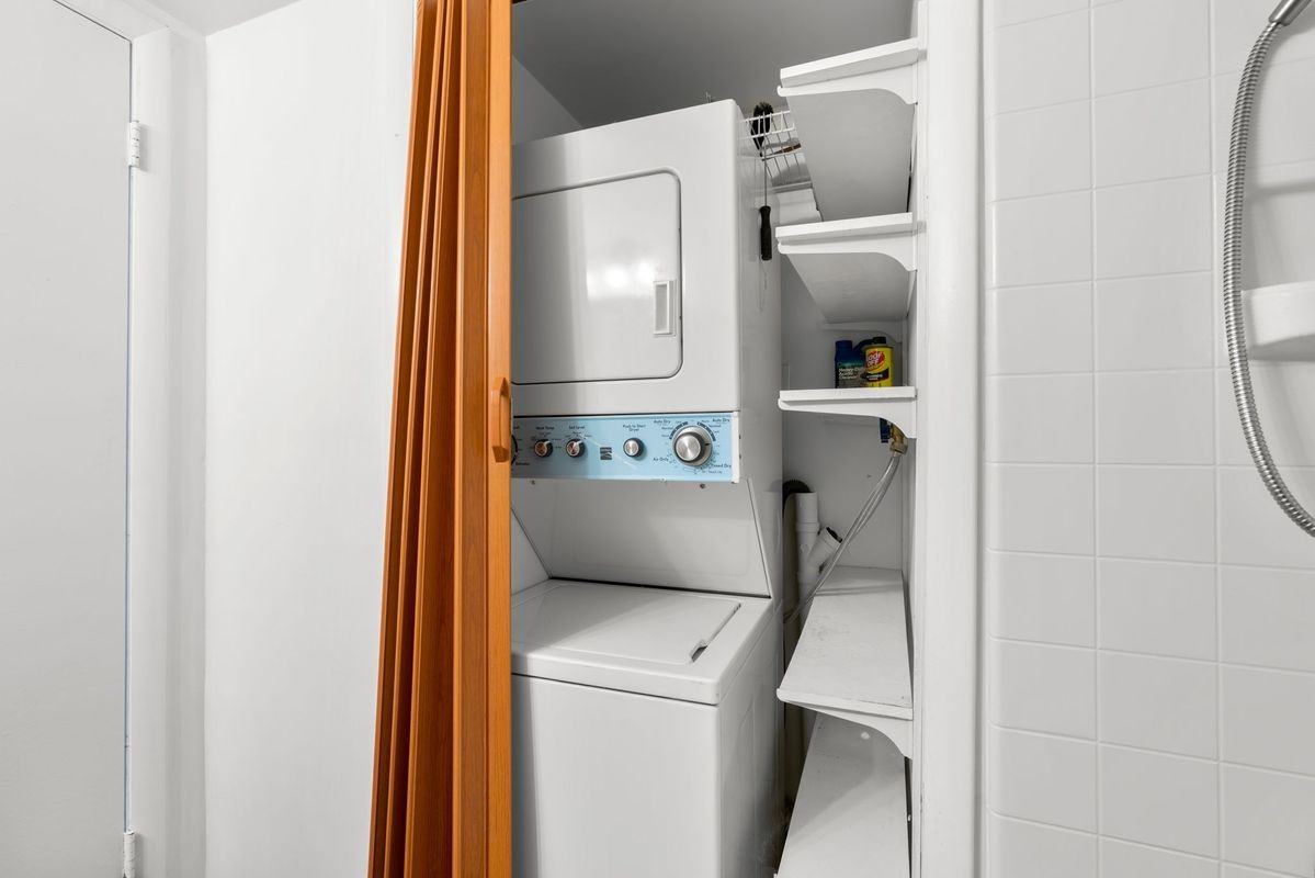 9317 Farewell Rd - Photo 3 of 16