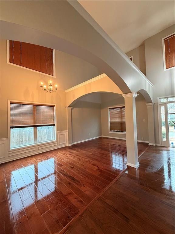 2581 Southhaven Ln - Photo 3 of 50