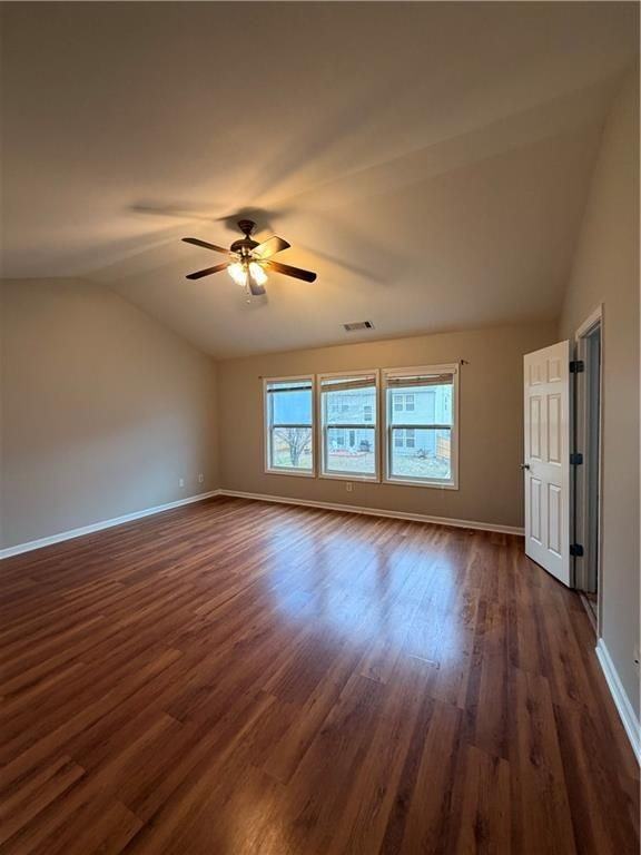 2581 Southhaven Ln - Photo 5 of 50