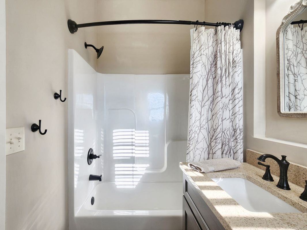 250 Horn Ln - Photo 6 of 11