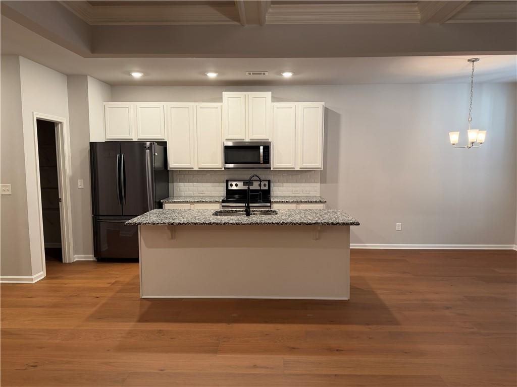 7811 Silk Tree Pointe - Photo 6 of 20