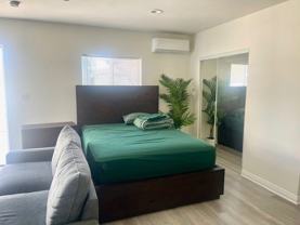 5907 Zelzah Ave - Photo 1 of 1