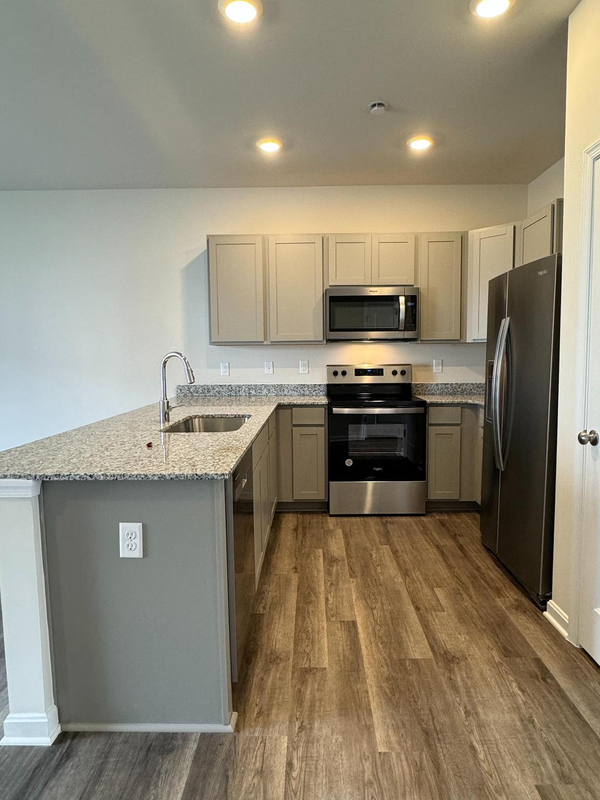 102 Willett Hollow St - Photo 3 of 14