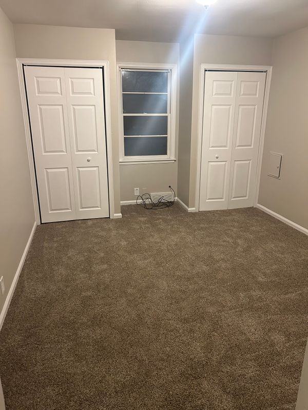 20135 Eureka Rd - Photo 6 of 15