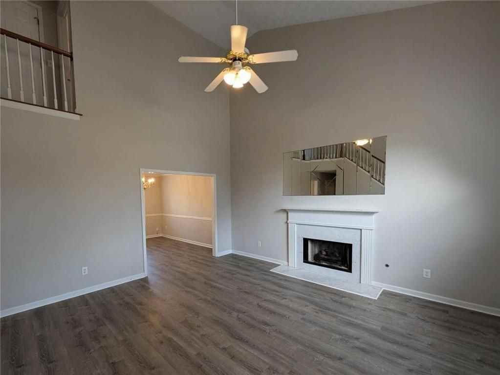 2817 Manor Glen Ln - Photo 5 of 30