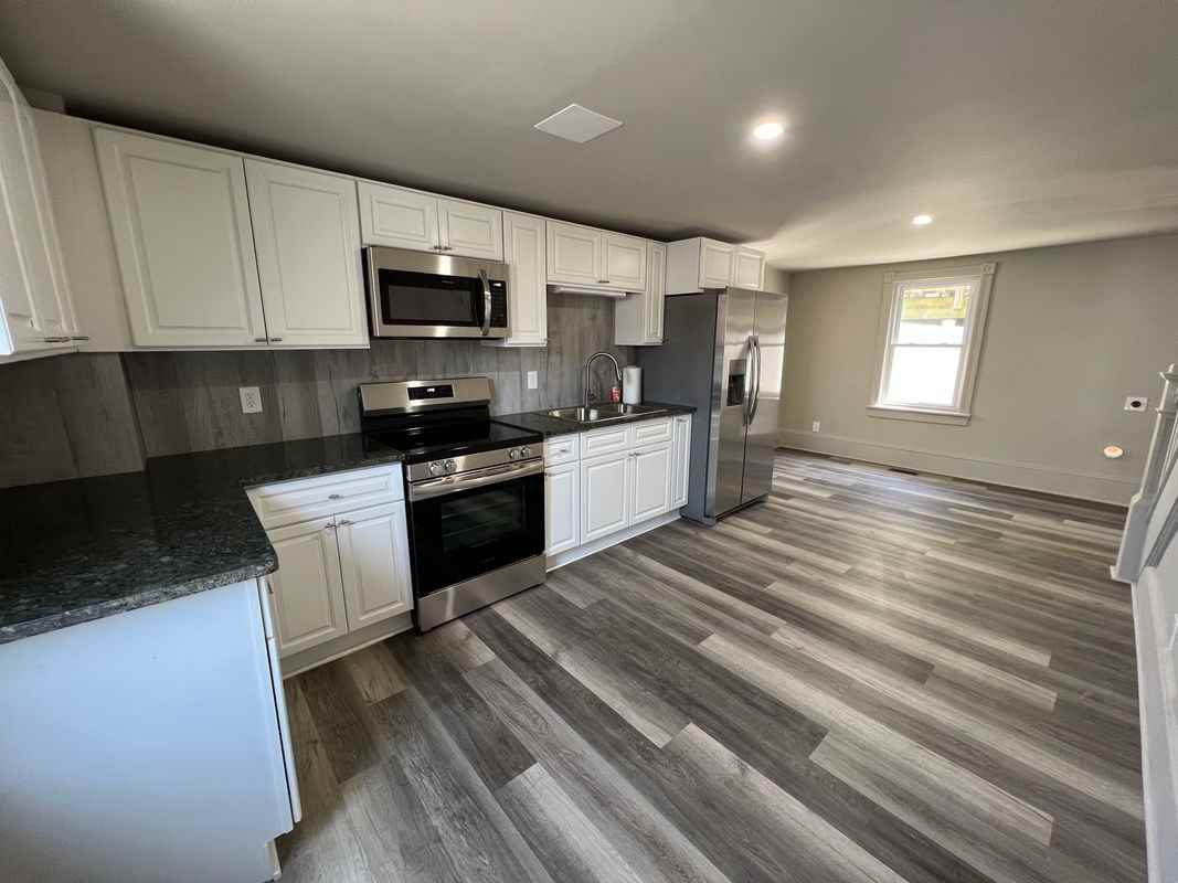 113 Coal St ##2 - Photo 2 of 14