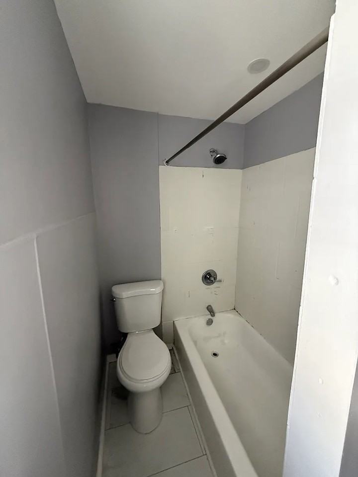 77 Hazel St #1L - Photo 3 of 9