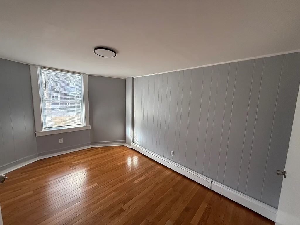 77 Hazel St #1L - Photo 7 of 9