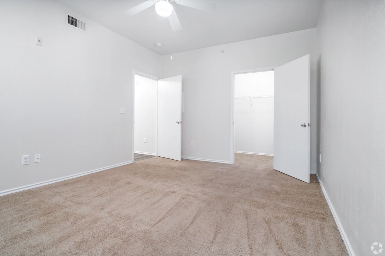 The Villages at Lost Creek - Photo 4 of 43