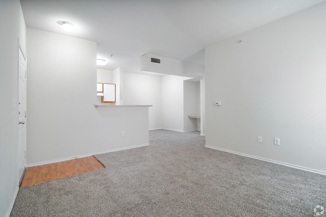 The Villages at Lost Creek - Photo 7 of 43