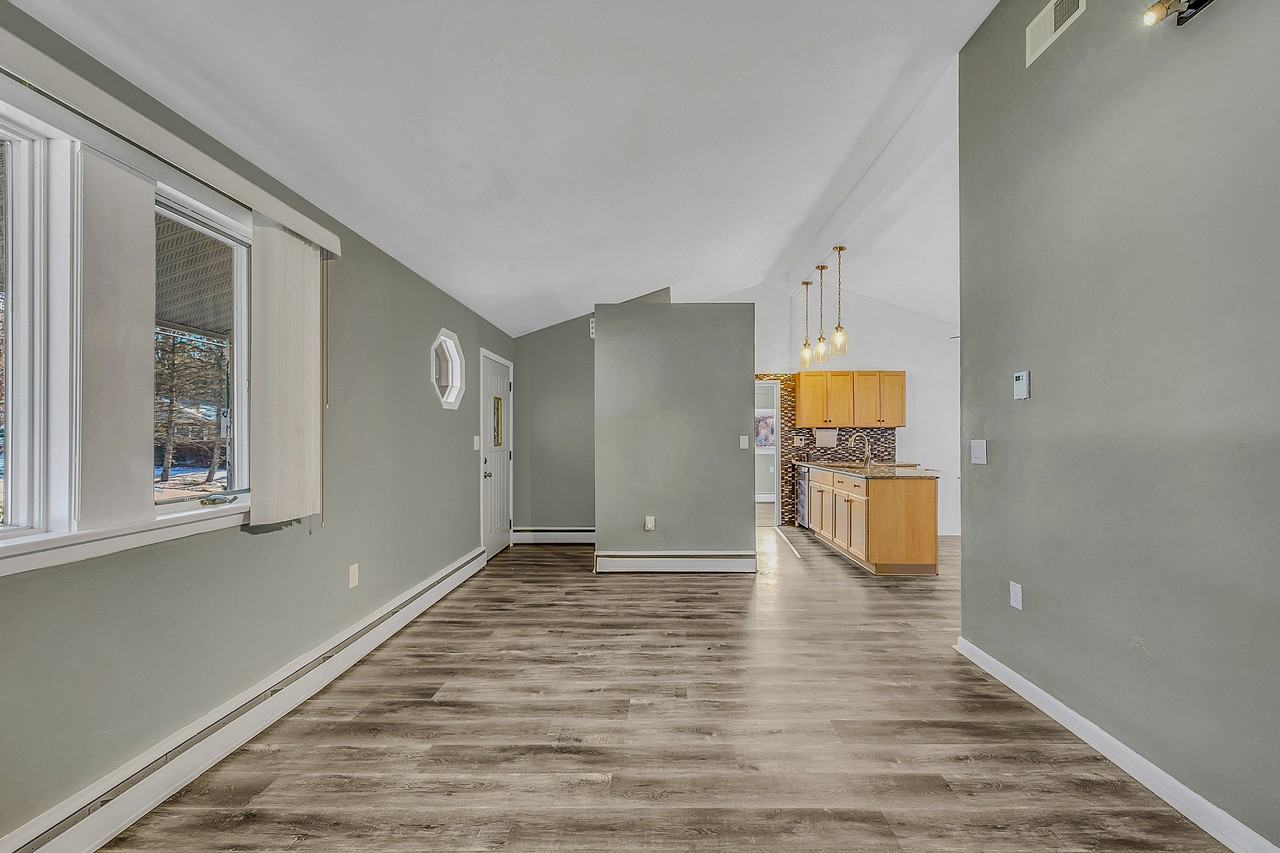 301 Seymour Ave #311 - Photo 5 of 26