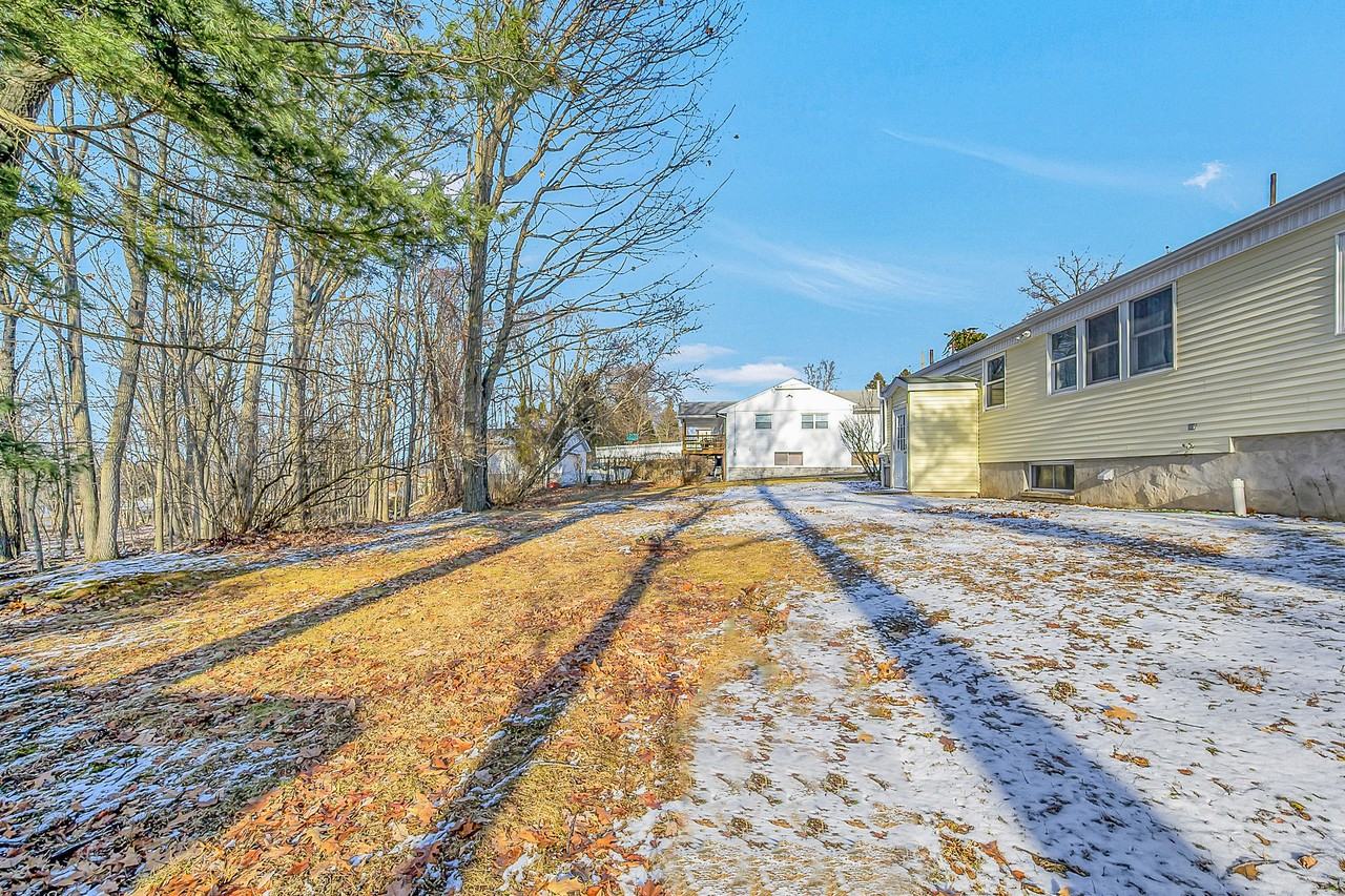 301 Seymour Ave #311 - Photo 7 of 26