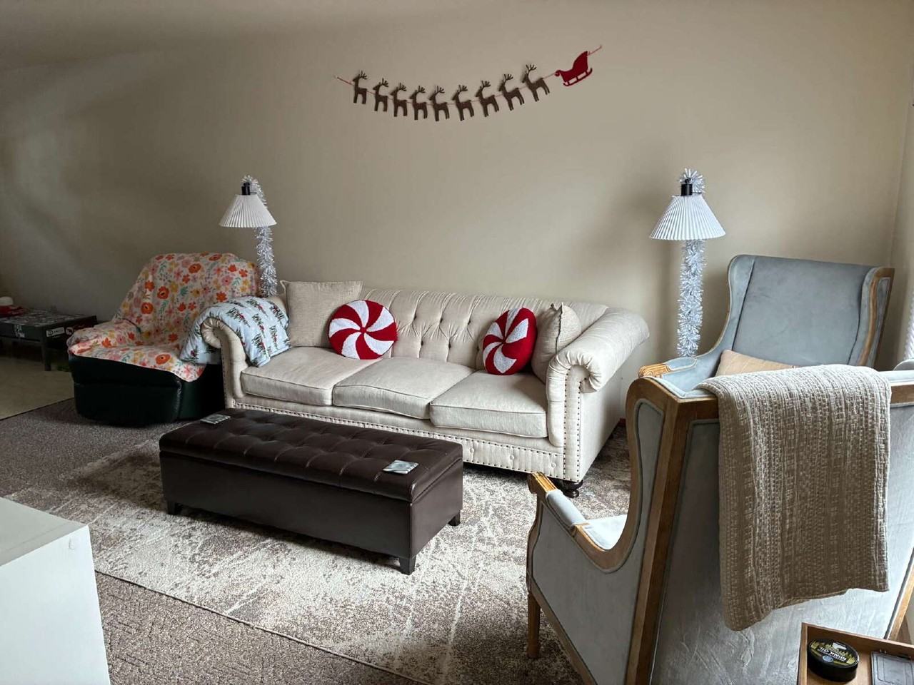 1215 State St Apt 4 - Photo 3 of 17