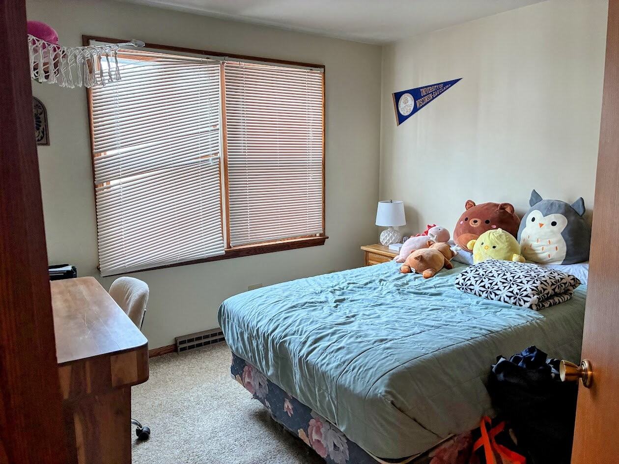 1215 State St Apt 4 - Photo 7 of 17