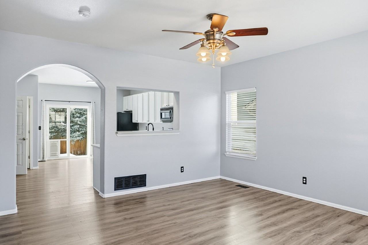 1850 Walton Dr - Photo 2 of 50