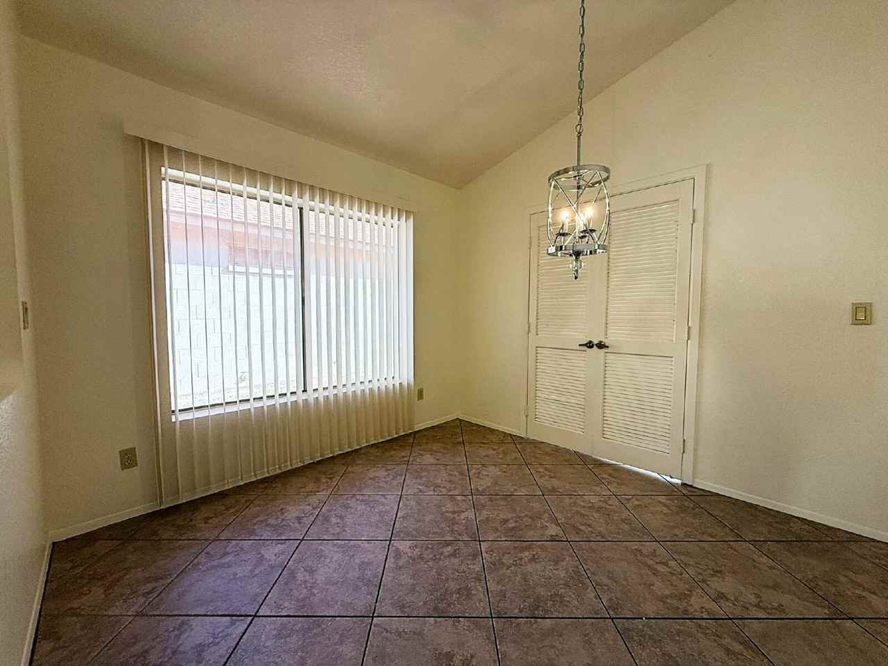 7316 W Cherry Hills Dr - Photo 7 of 29