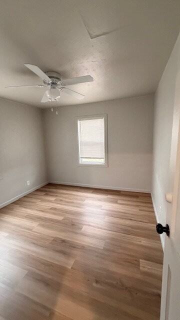 3214 S Saint Clair Ave - Photo 7 of 14