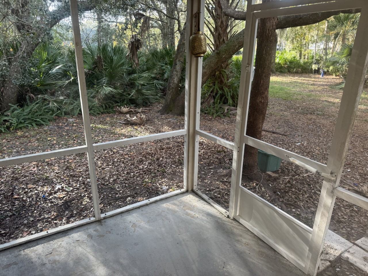 513 Green Spring Cir - Photo 5 of 13