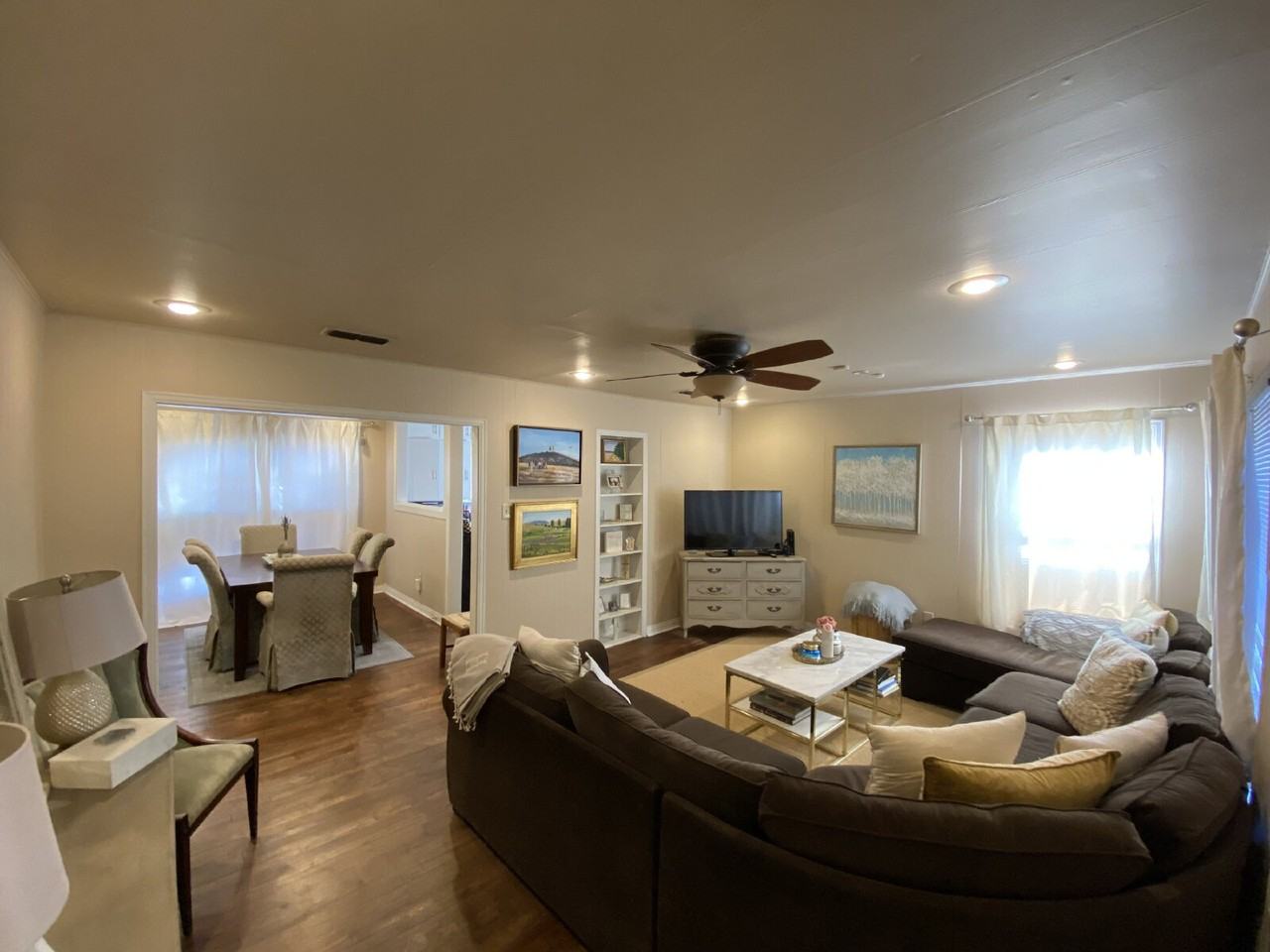 2621 27th St - Photo 4 of 15